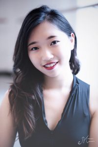 Angela Xu Headshot